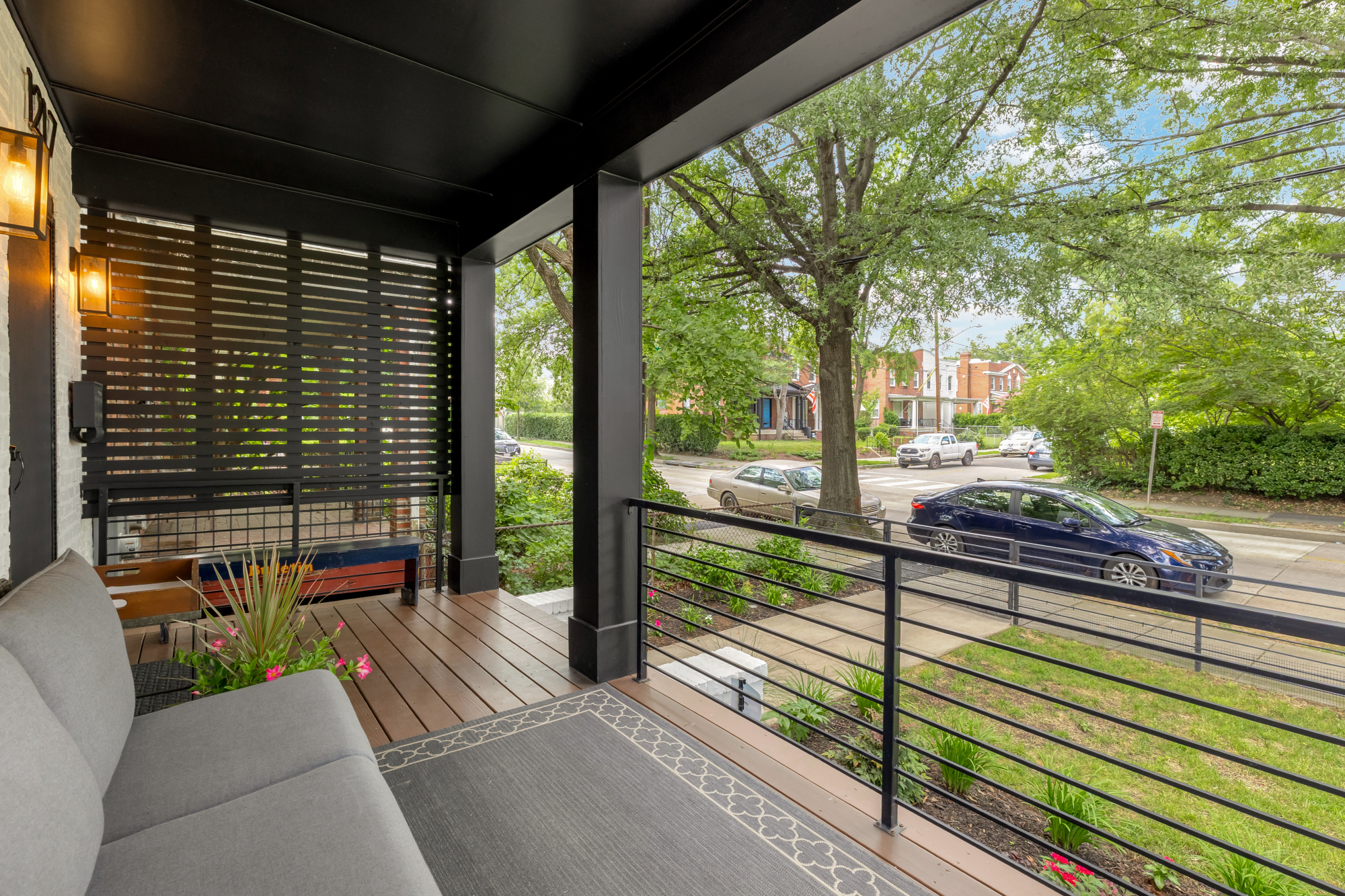 1217 Taylor Street NE_Porch